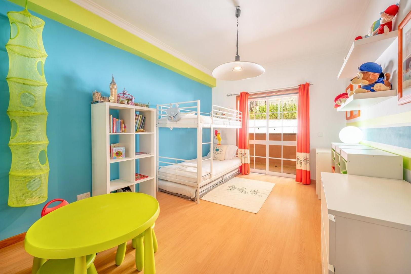 Guestready - Spacious Residence In Oeiras Barcarena Kültér fotó