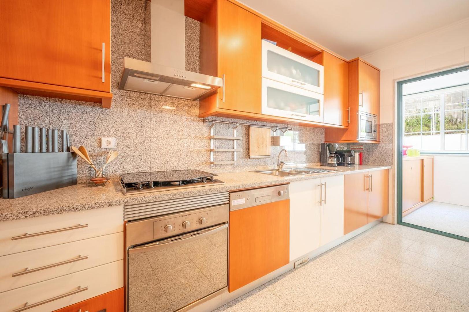Guestready - Spacious Residence In Oeiras Barcarena Kültér fotó